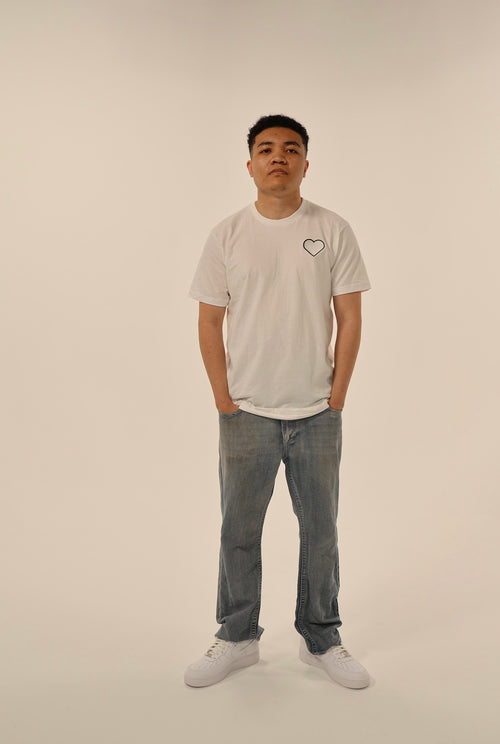 ét thomas heart t-shirt